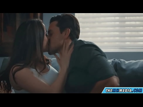 ❤️ Romantiese seks met 'n goeie busty ma ❌ Gehaltepornografie by ons