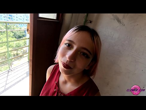 ❤️ Student Sensueel suig 'n vreemdeling in die buiteland - Cum On His Face ❌ Gehaltepornografie by ons